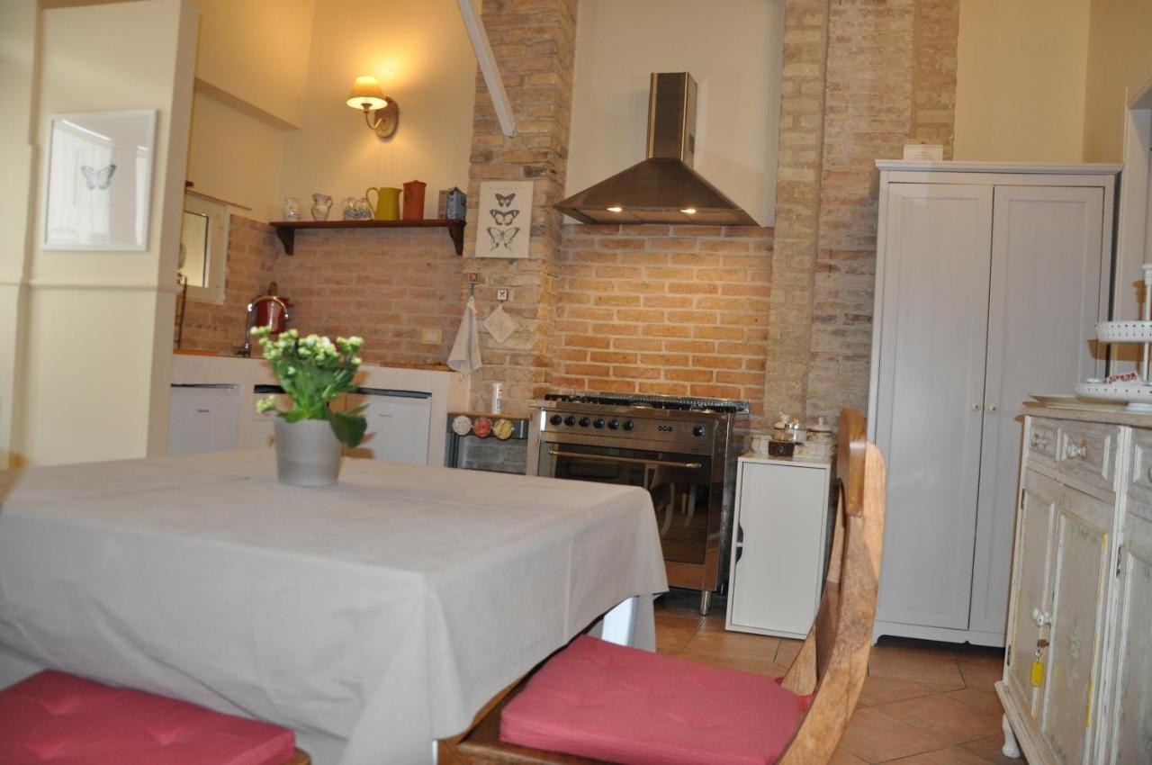 Bed And Breakfast Piazza Mercato Pescara Exterior foto